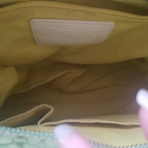 Coach green canvas with leather bucket bag - Picture 8 of 8